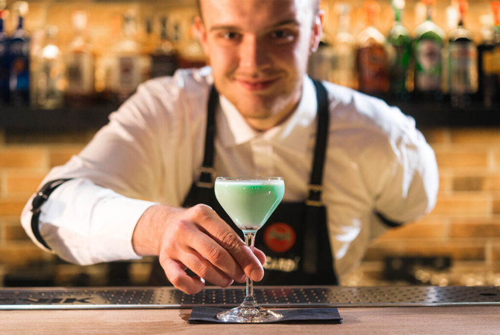 Steps involved in getting bartending license